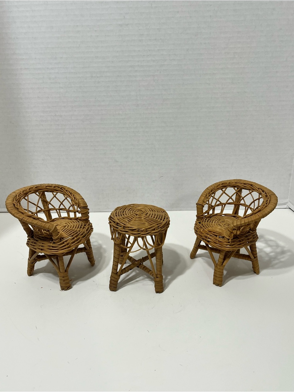 BARBIE Doll size wicker doll furniture set